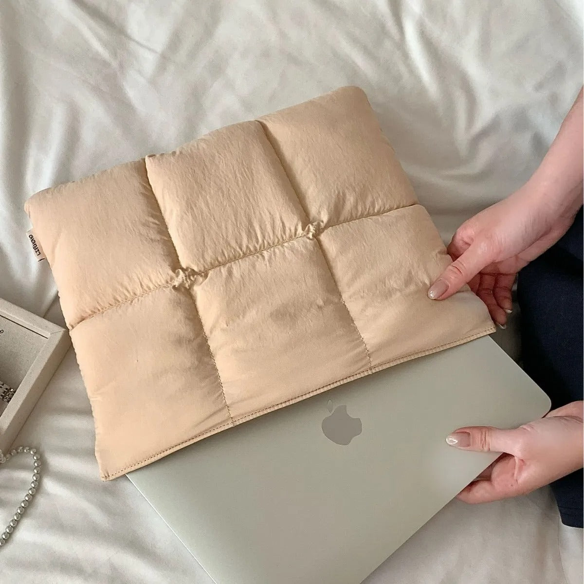 Comfyable Laptop Sleeve Puffy Set 14 inches